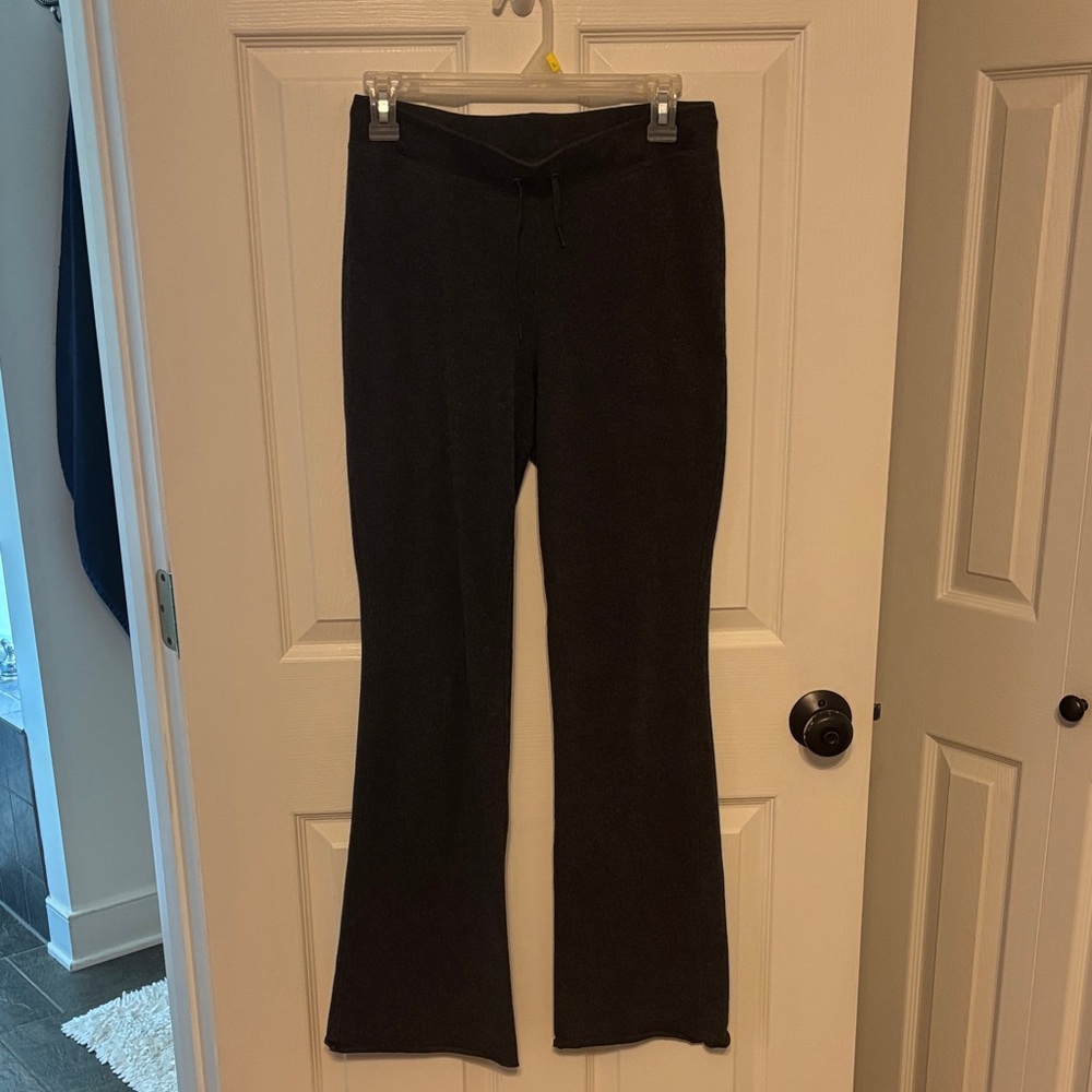 Grey Flared Stretchy sweatpants